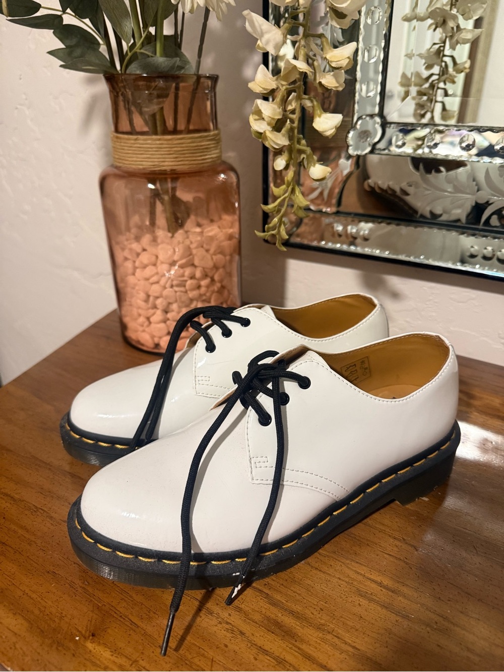 Women's Dr Martens Lace-Up Oxford Shoes with Black Laces